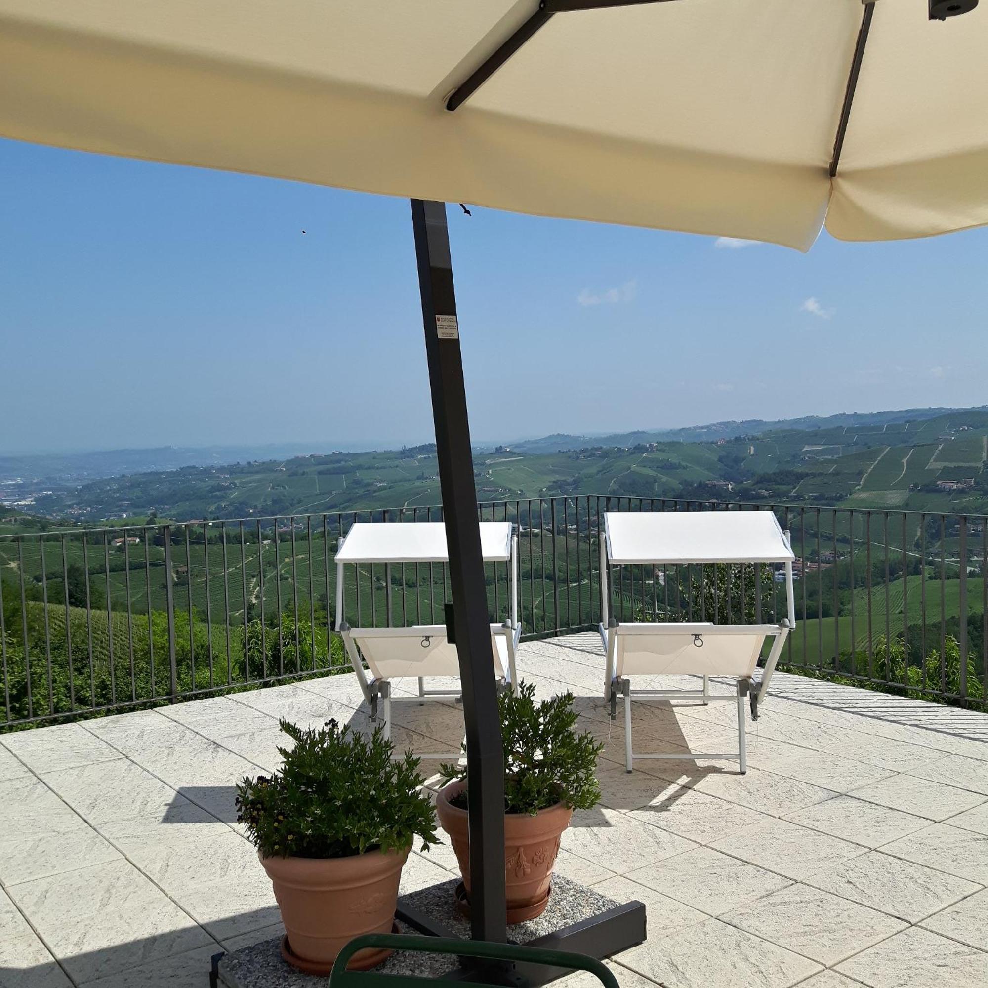 Agriturismo Cascina Rabalot ดิอาโนดัลบา ภายนอก รูปภาพ